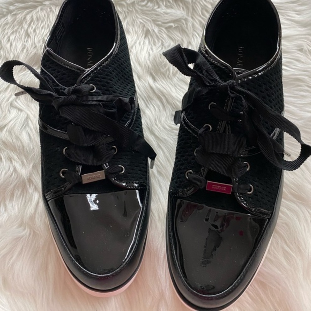 Donald J. Pliner Flipp perforated suede and patent sneaker, Sz. 9.5